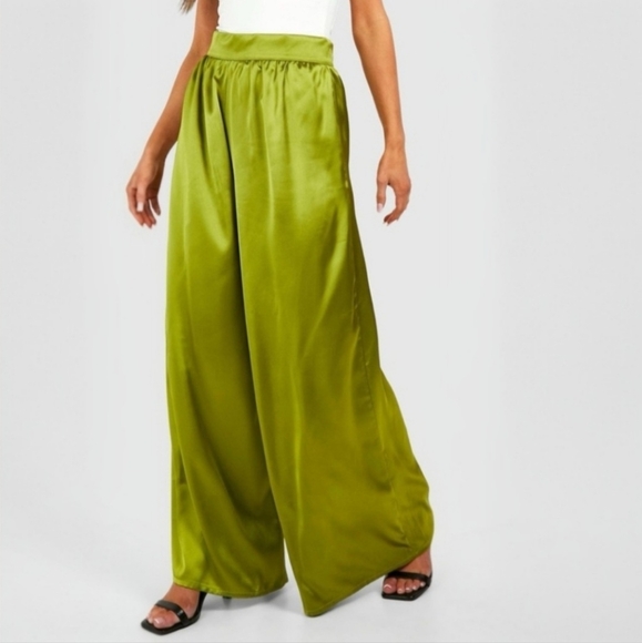 Vibrant Green Wide Leg Flowy Pants with High Waist - Picture 1 of 6